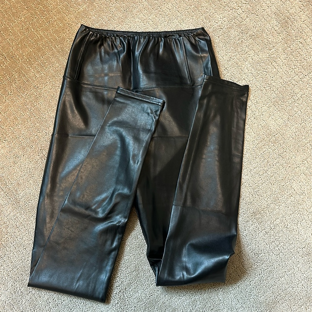 Aritzia, Wilfred Free, black “leather” legging size M